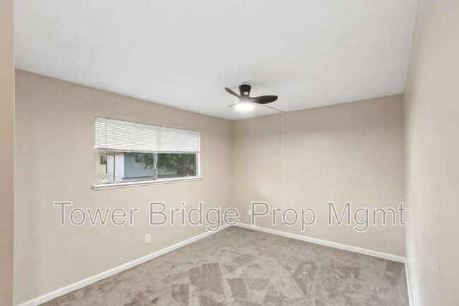 Building Photo - 2911 Austin St