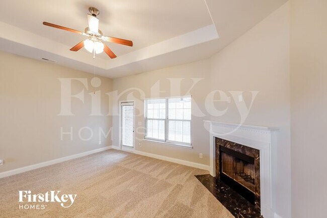 Building Photo - 145 Hillcrest Dr