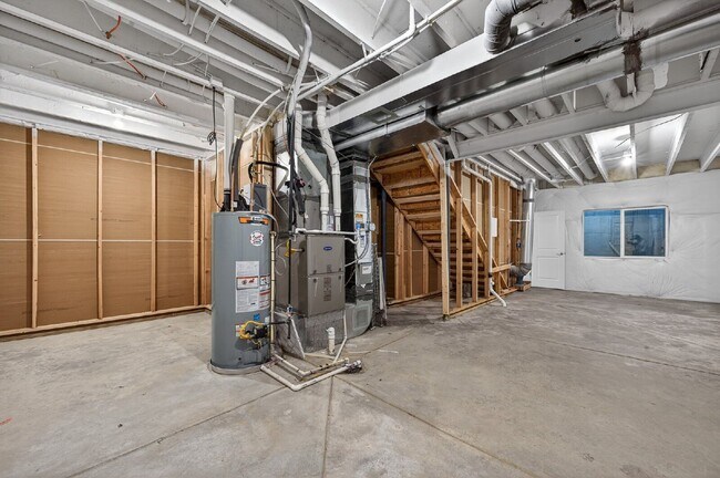 Building Photo - 6311 Stable View St