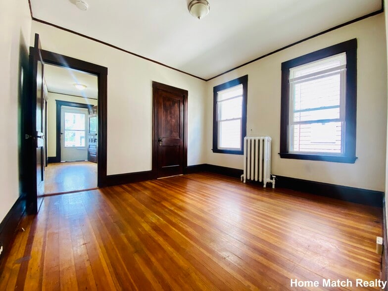 Building Photo - 39 Michigan Ave