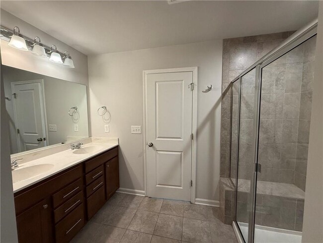 Building Photo - 5839 Wheeler Ridge Rd