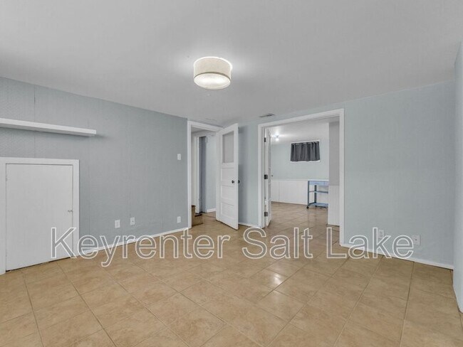 Building Photo - 3956 S 4800 W