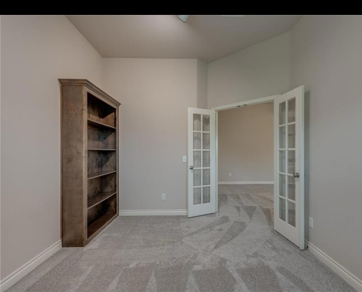 Building Photo - 18400 Agua Dr