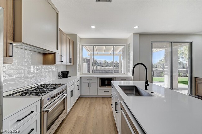 Building Photo - 1317 Fox Acres Dr