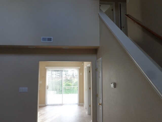 Building Photo - 10510 Glory Meadow Ct