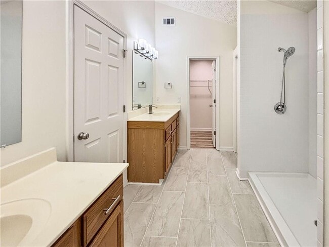 Building Photo - 4406 Singletree Way