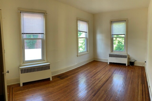 Building Photo - 4328 Osage Ave