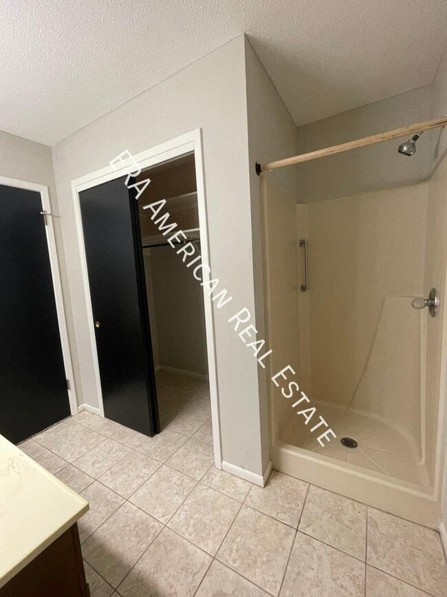 Building Photo - 532 Parkview Rd NW