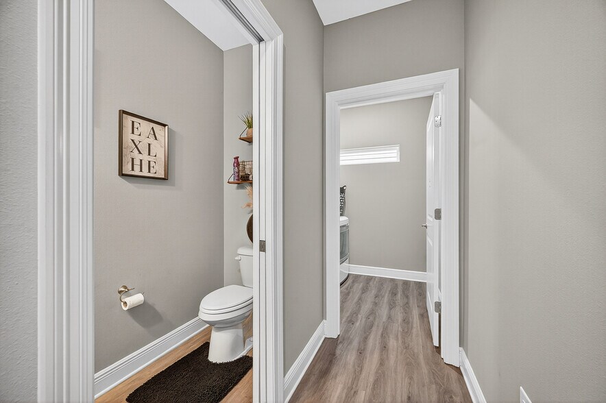 Building Photo - 2259 Hadleigh Hills Ct