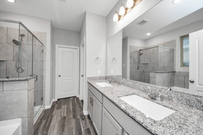 Building Photo - 31215 Whitfield Ct