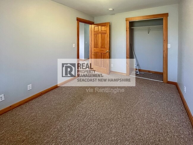 Building Photo - 34 W 1st St