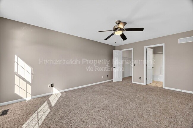 Building Photo - 820 Whisper Creek Ct