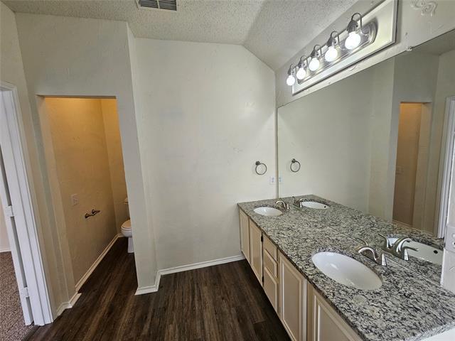 Building Photo - 7851 Orland Park Cir