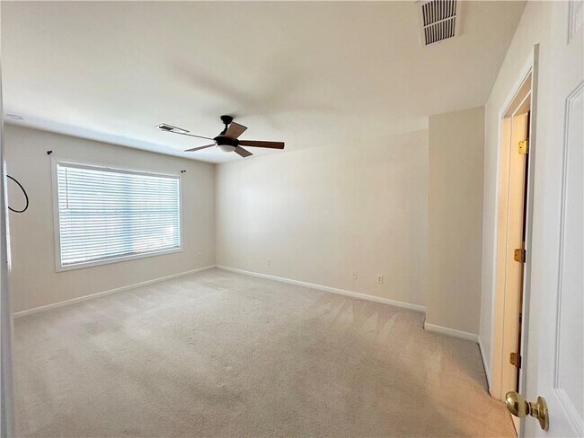 Building Photo - 1011 Primrose View Cir NW