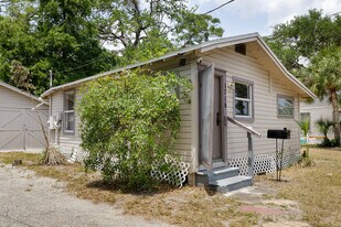 Building Photo - 1715 14th St S