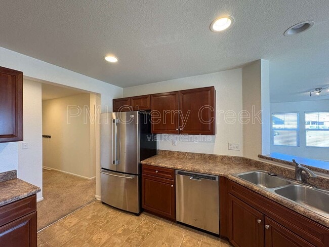 Building Photo - 12839 Mayfair Way