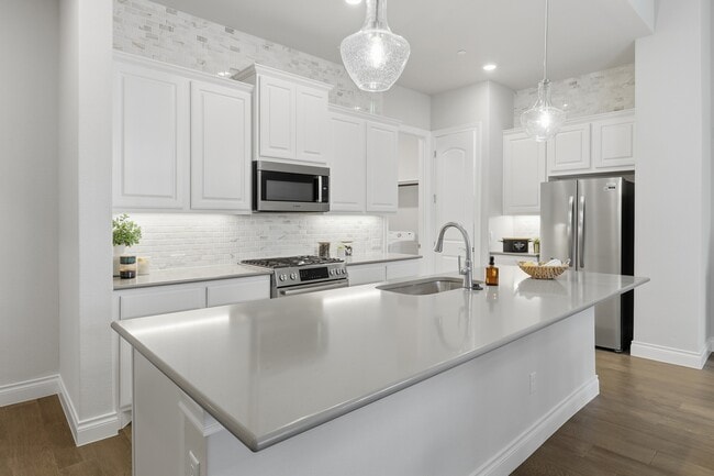 Building Photo - 138 Rivalto Dr