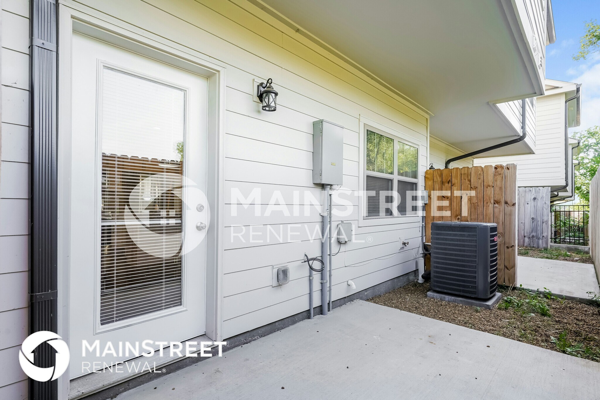 Building Photo - 122 Hartsville Ct