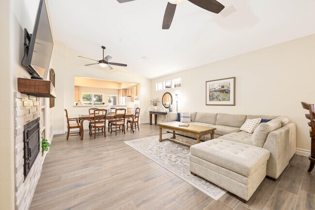 Building Photo - 45703 Spyglass Hill St