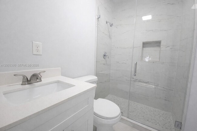 Building Photo - 1610 NW 31st Ave