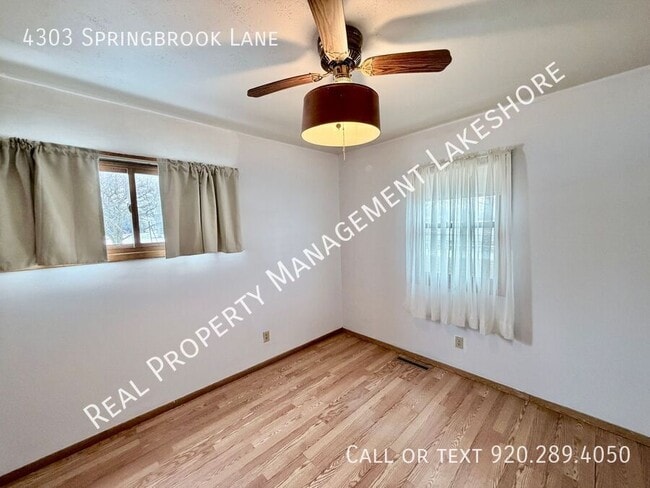 Building Photo - 4303 Springbrook Ln