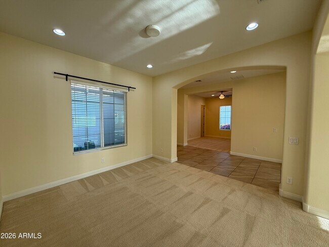 Building Photo - 3320 S Waterfront Dr