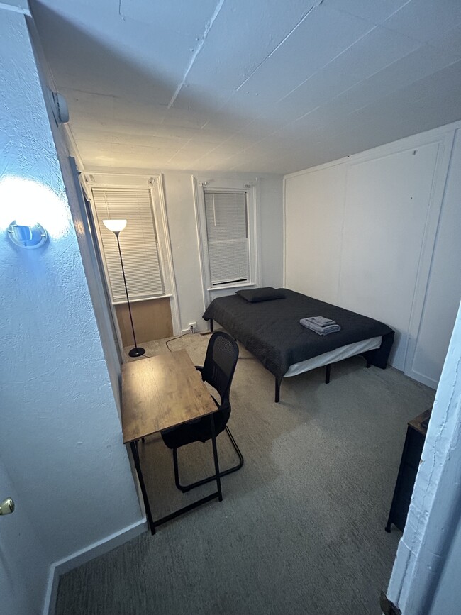 Building Photo - 171 W Seneca St