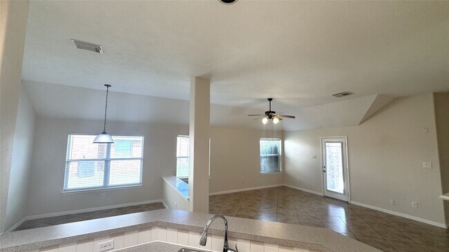 Building Photo - 24926 Ranch Lake Ct