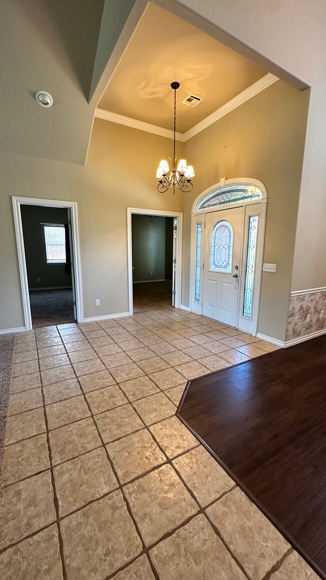 Building Photo - 601 Bear Run