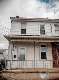Building Photo - 312 Vine St