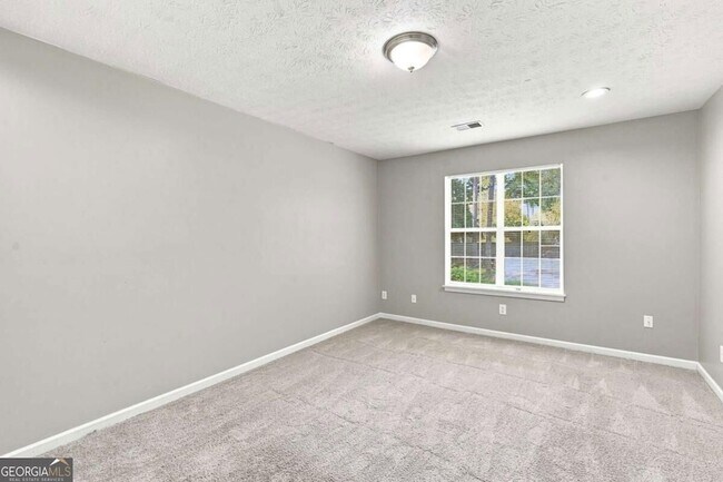 Building Photo - 5557 Clover Rise Ln