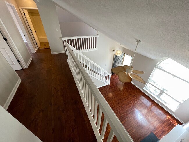 Building Photo - Welcome Home Rent Ready!