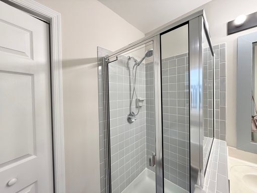 Building Photo - **OFFERING REFUNDABLE APPLICATION FEES** Newly Remodeled 3BD, 2.5BA Knightdale Home with a Fenced...