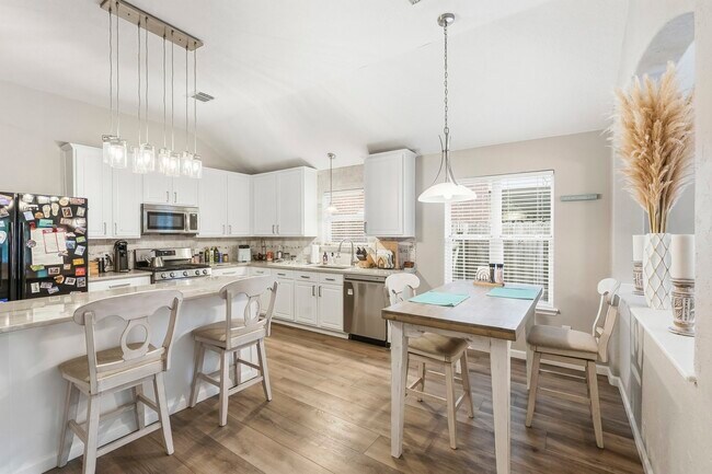 Building Photo - 9706 Gold Rush Springs Dr