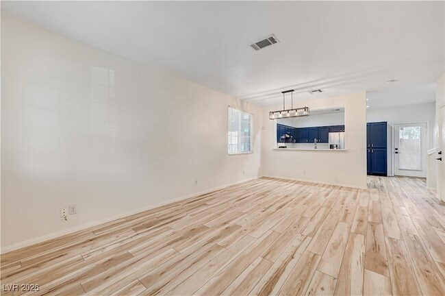 Building Photo - 7696 W Trails Park Pl