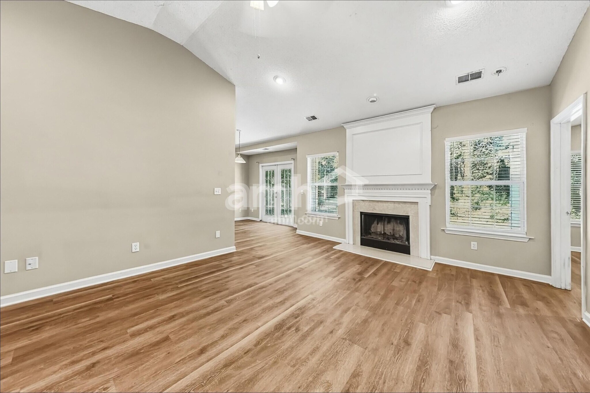 Building Photo - 325 Mill Pond Rd