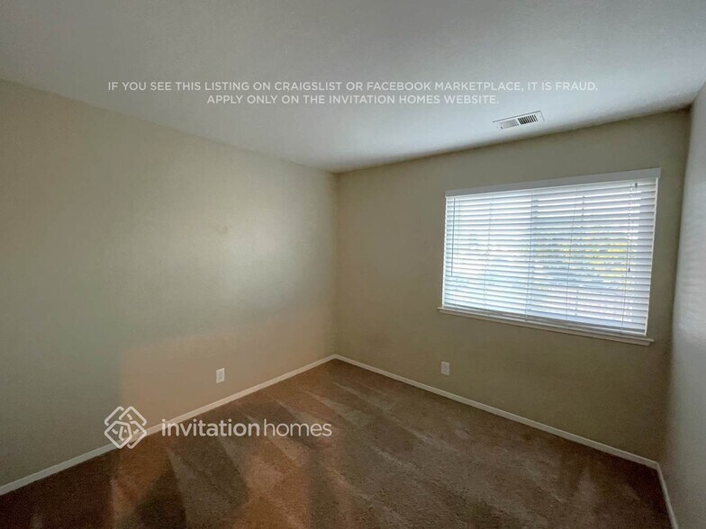 Building Photo - 8848 Redwater Dr