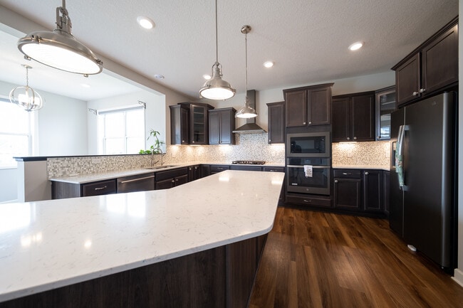 Building Photo - 18196 Goldfinch Wy