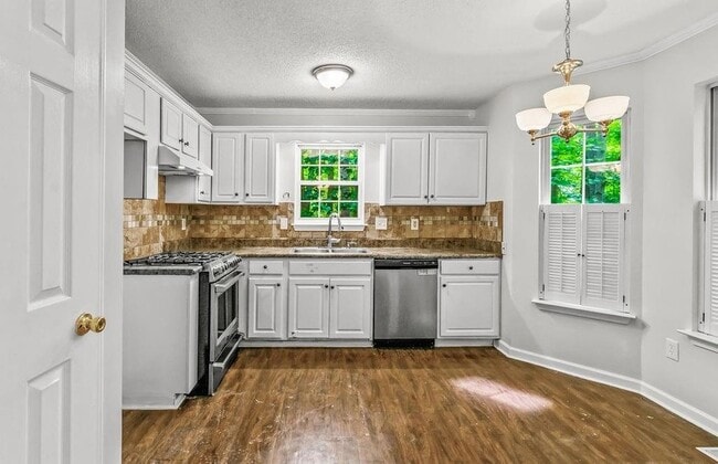 Building Photo - 4244 Akins Ridge Ln