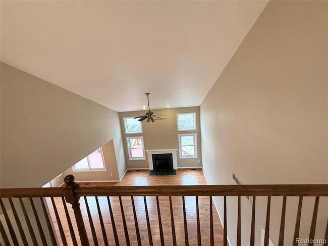 Building Photo - 28975 Hearthstone Dr