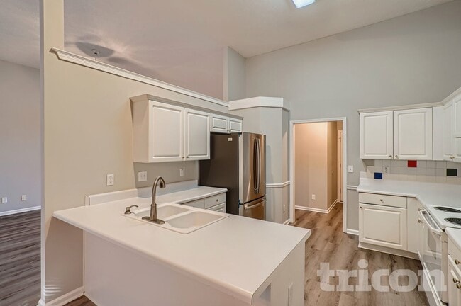 Building Photo - 1751 Stillbrook Way NE