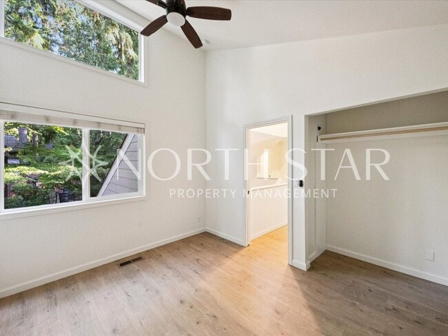 Building Photo - Lake Oswego Home for Lease – Fully Remodeled