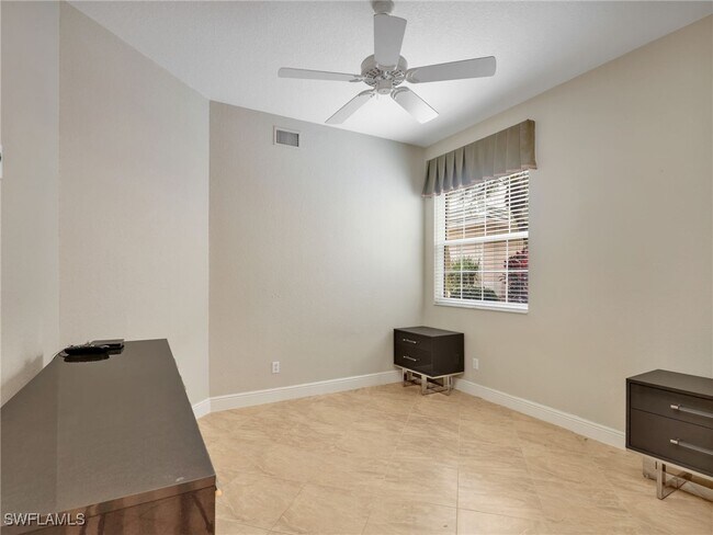 Building Photo - 600 Vintage Reserve Ln