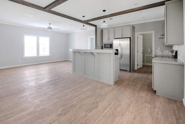 Building Photo - 1451 Whispering Pnes Lp