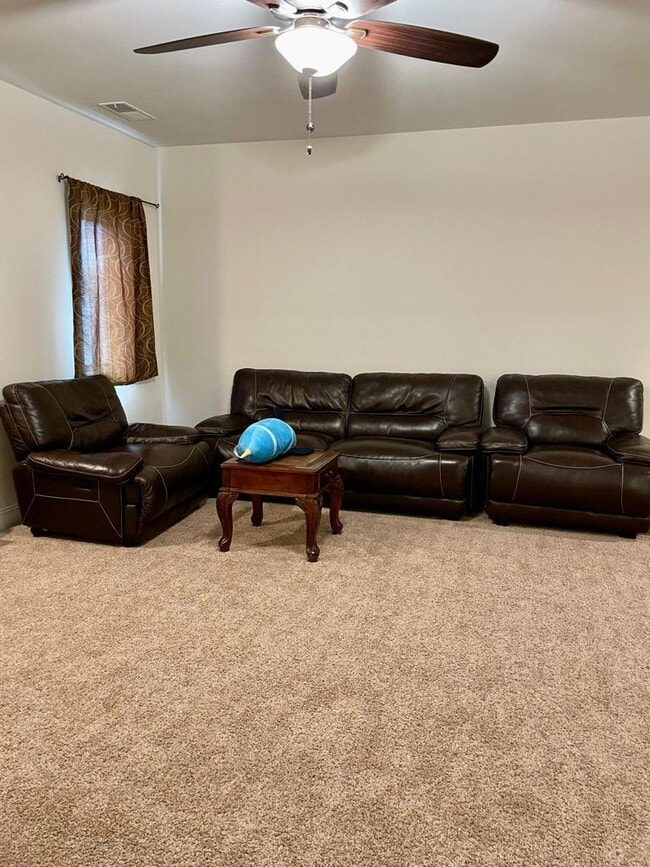 Building Photo - 10359 Paper Birch Dr