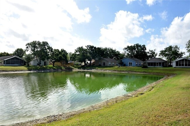 Building Photo - 271 Daniels Pointe Dr