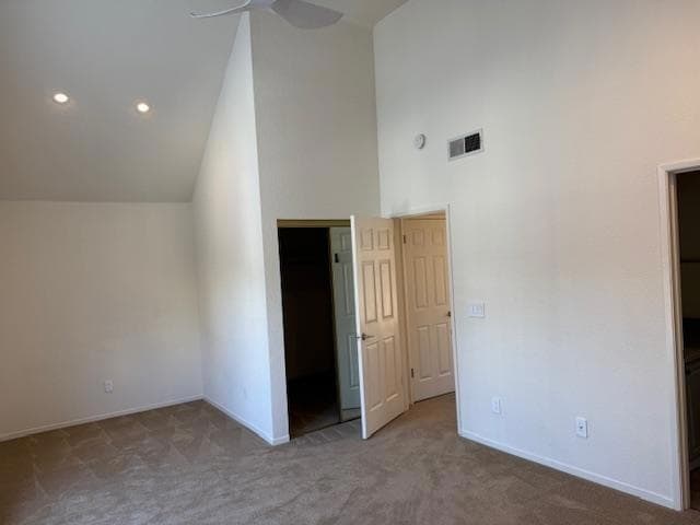 Building Photo - 511 N San Mateo Dr
