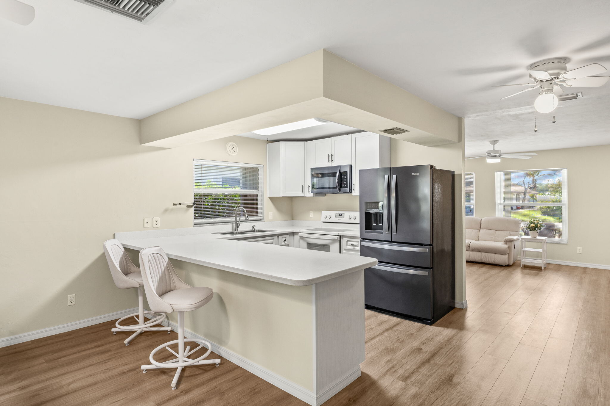 Kitchen - 695 104th Ave N