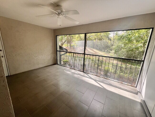 Building Photo - 17 Escondido Cir