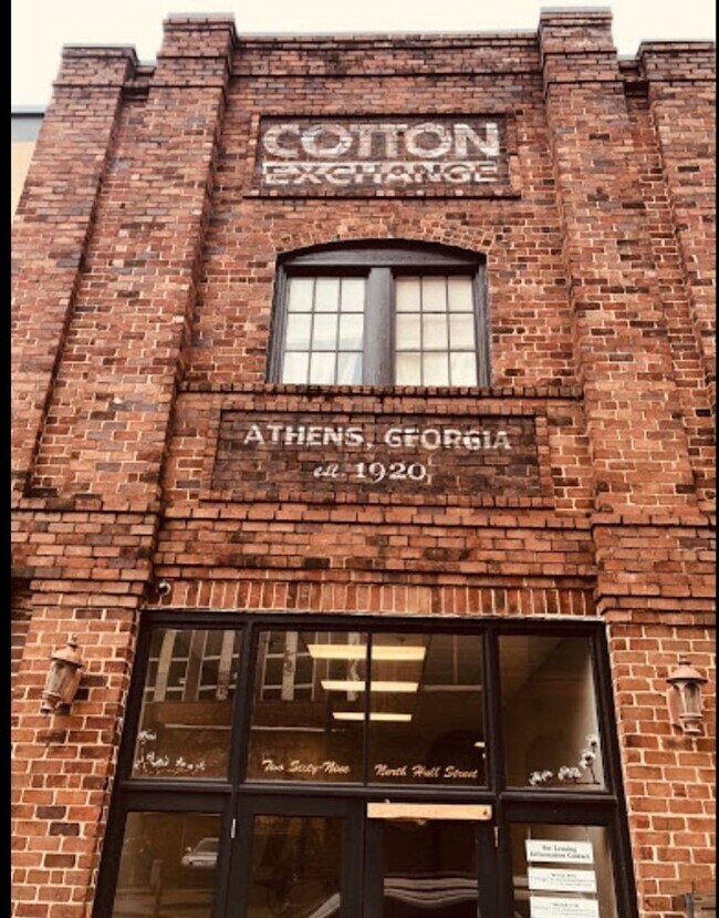 Cotton Exchange 209 in Downtown Athens 269 N Hull St Athens GA 30601 Apartment Finder